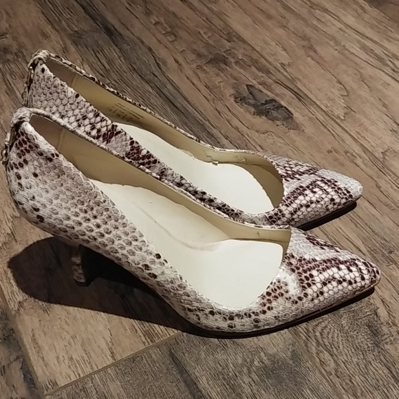 Aldo snakeprint genuine leather heels worn inside - Picture 2 of 10